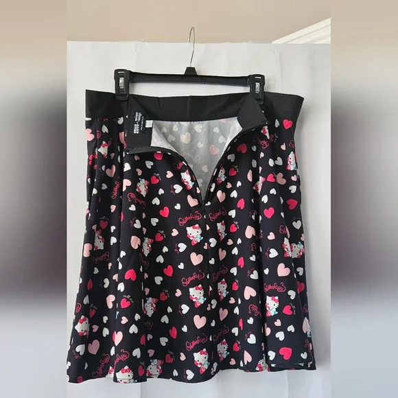 Hello Kitty x Unique Vintage‎ Call Me Love Flair Skirt Size 1x - Picture 6 of 8